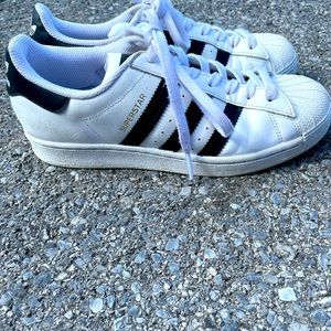 Women’s Adidas superstar sneakers